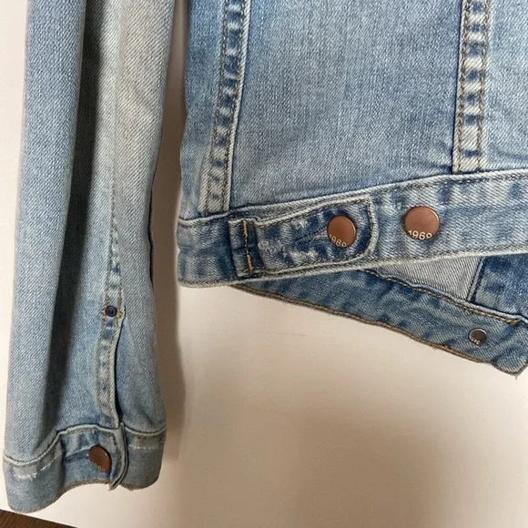 XS | Gap 1969 Jean Jacket - Picture 7 of 16